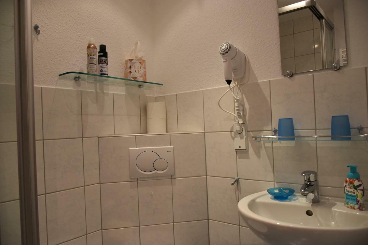 Feriendomizil Frey Apartment Sitzendorf Luaran gambar