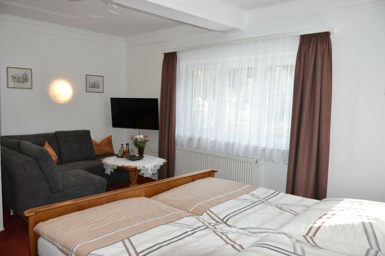 Feriendomizil Frey Apartment Sitzendorf Luaran gambar